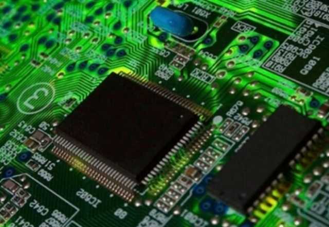 Water replaced dangerous chemicals in the manufacture of electronic components